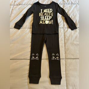 NWOT 2t snug fit cat pajamas